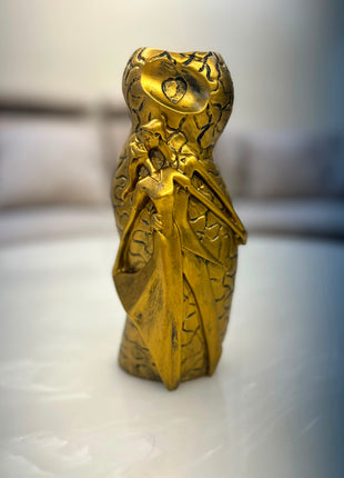 Artistic golden flower vase for living room and bedroom decoration