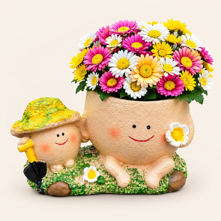 Pctkart Cute Smiley Mother and baby Resin Pot
