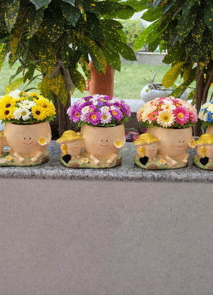 Pctkart Cute Smiley Mother and baby Resin Pot - Pctkart