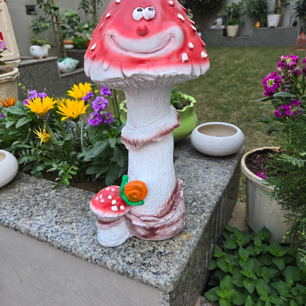 Pctkart Smiling Mushroom Garden Statue | Outdoor Decor - Pctkart
