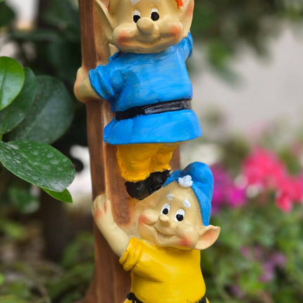  Cute garden decor statue of two dwarf gnomes climbing a wooden ladder, colorful outdoor decoration figurine for garden, balcony, or plant area