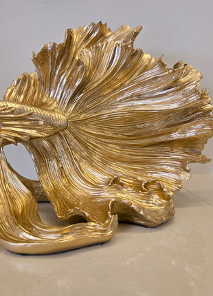 Lucky golden fish sculpture for wealth and positive energy